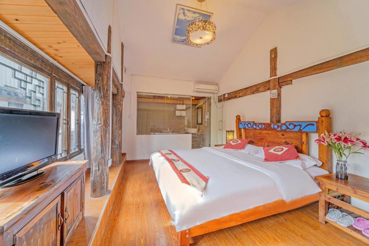 Lewo Guest House Lijiang  Dış mekan fotoğraf