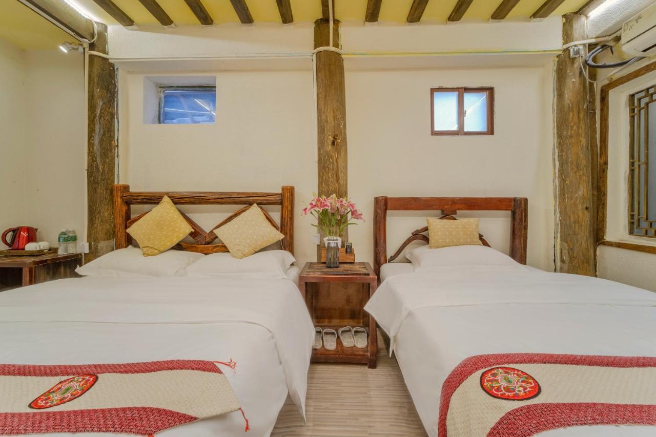 Lewo Guest House Lijiang  Dış mekan fotoğraf