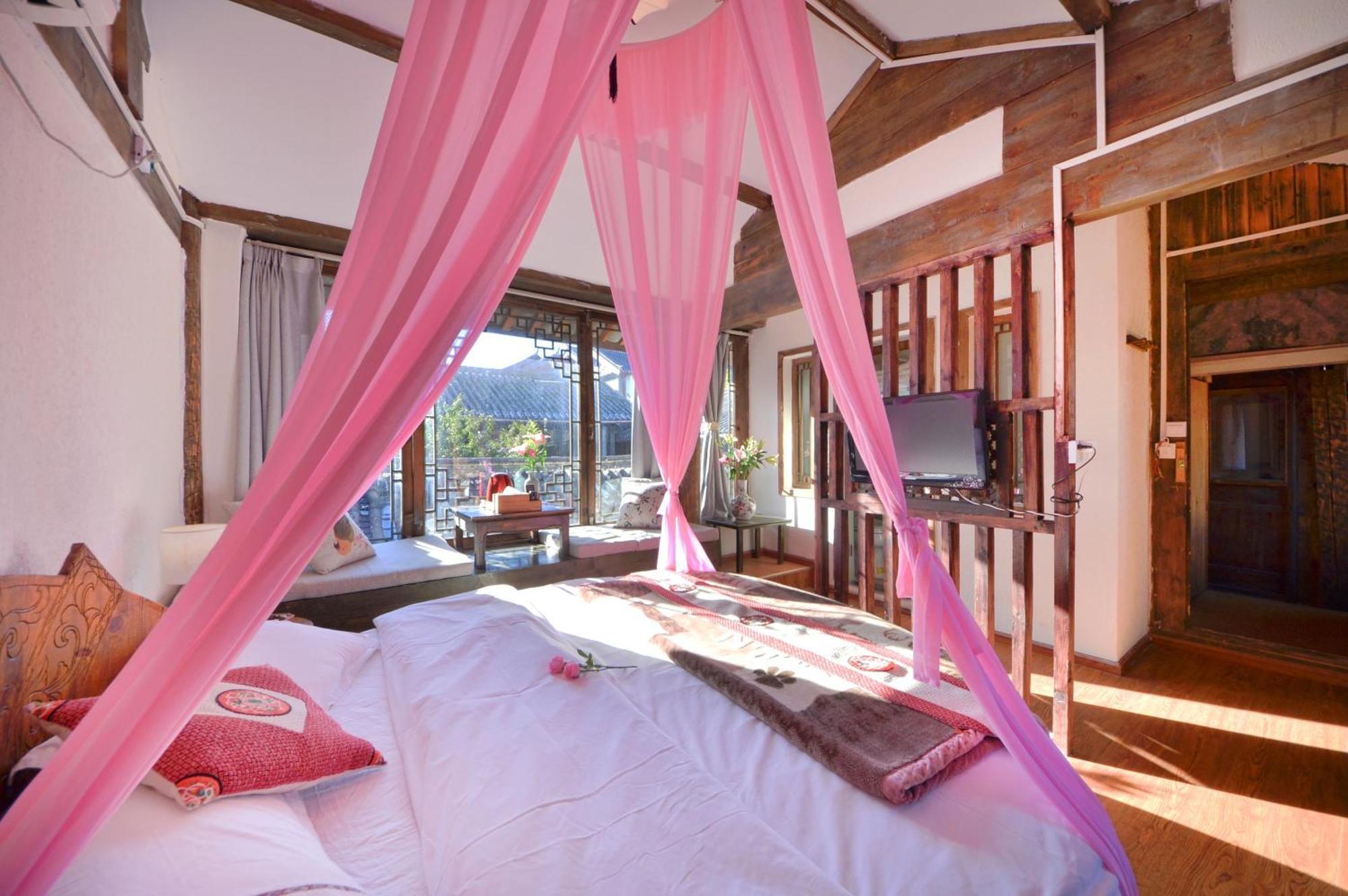 Lewo Guest House Lijiang  Dış mekan fotoğraf