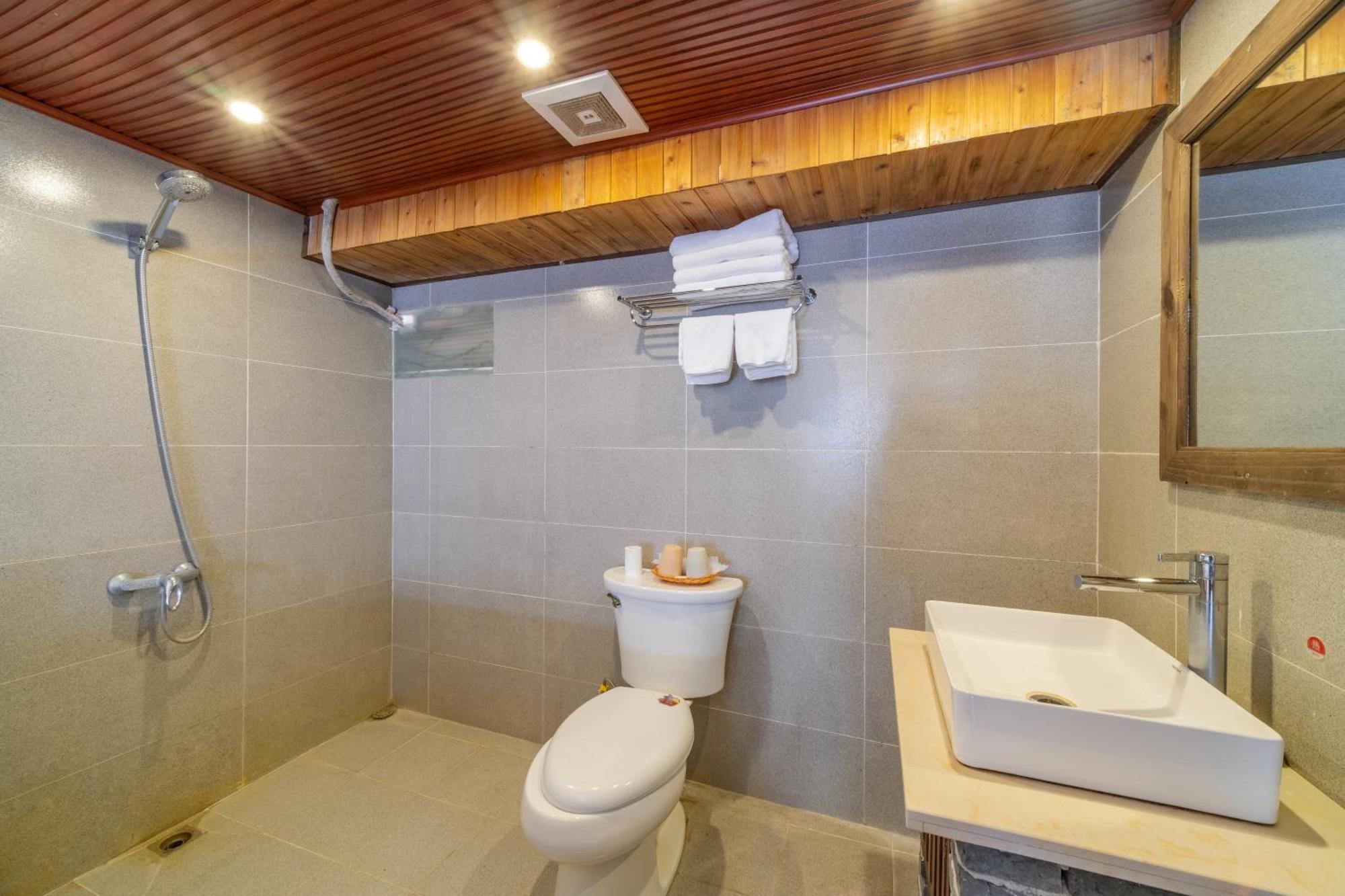 Lewo Guest House Lijiang  Dış mekan fotoğraf