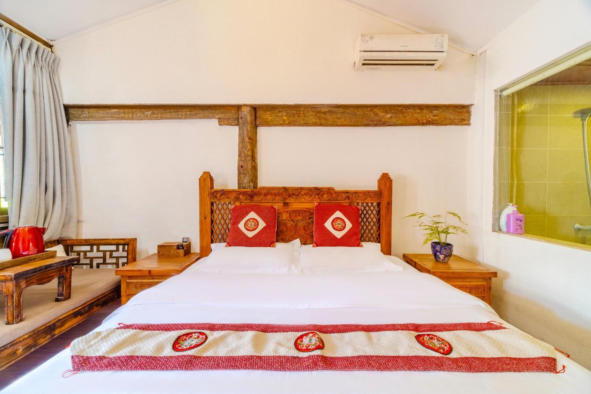 Lewo Guest House Lijiang  Dış mekan fotoğraf