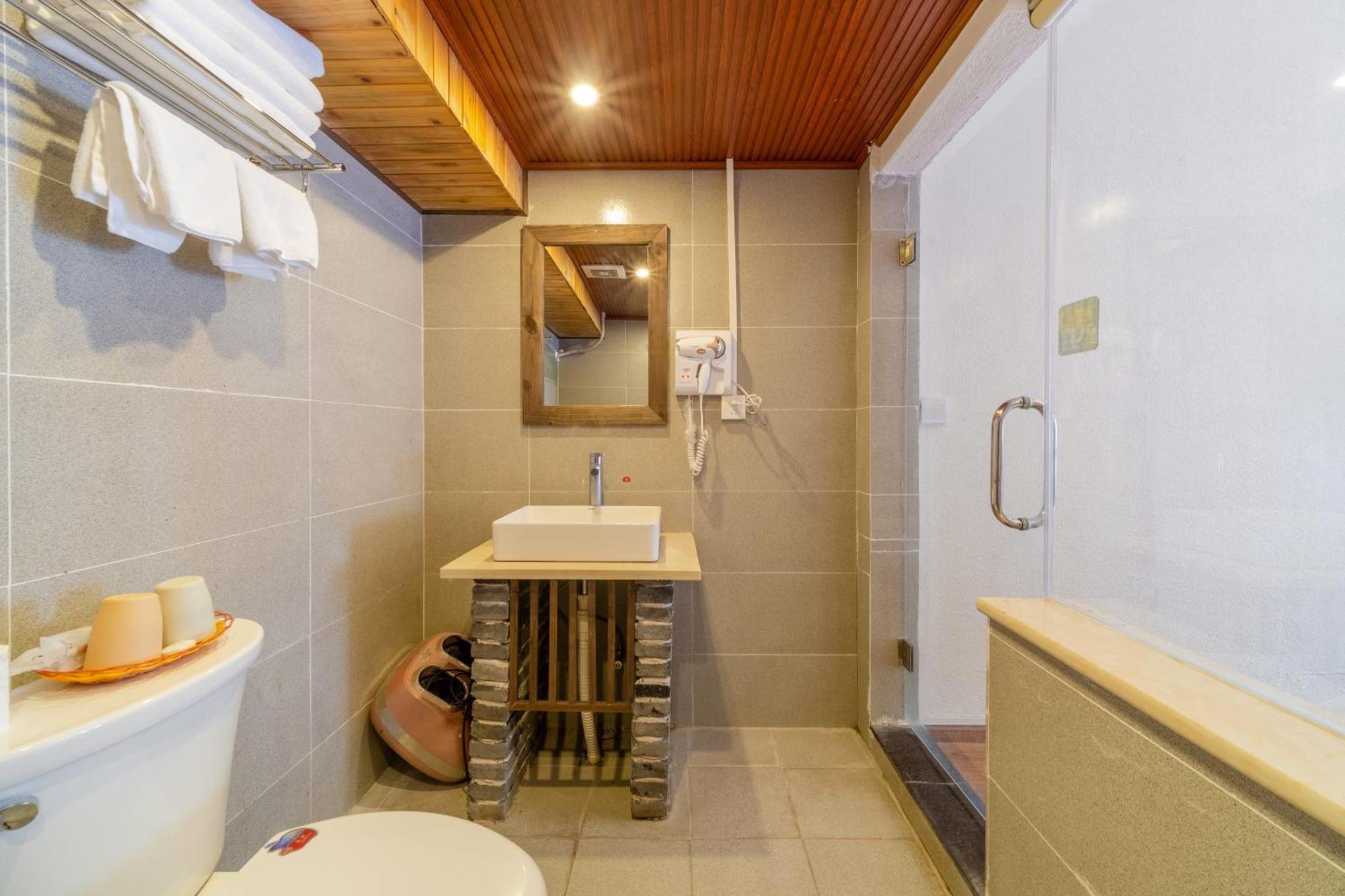 Lewo Guest House Lijiang  Dış mekan fotoğraf